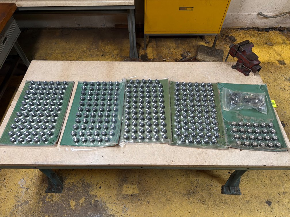 App. 300 Dial Knobs, numbered 1–10