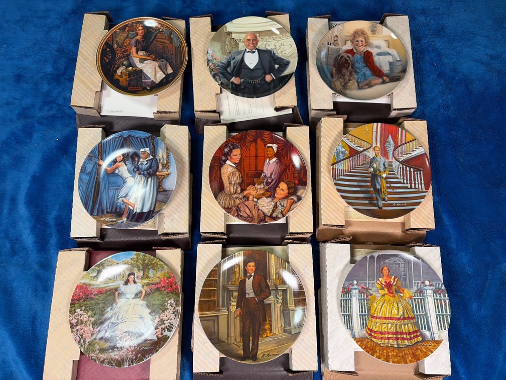 9 Collectible Plates, Gone With The Wind
