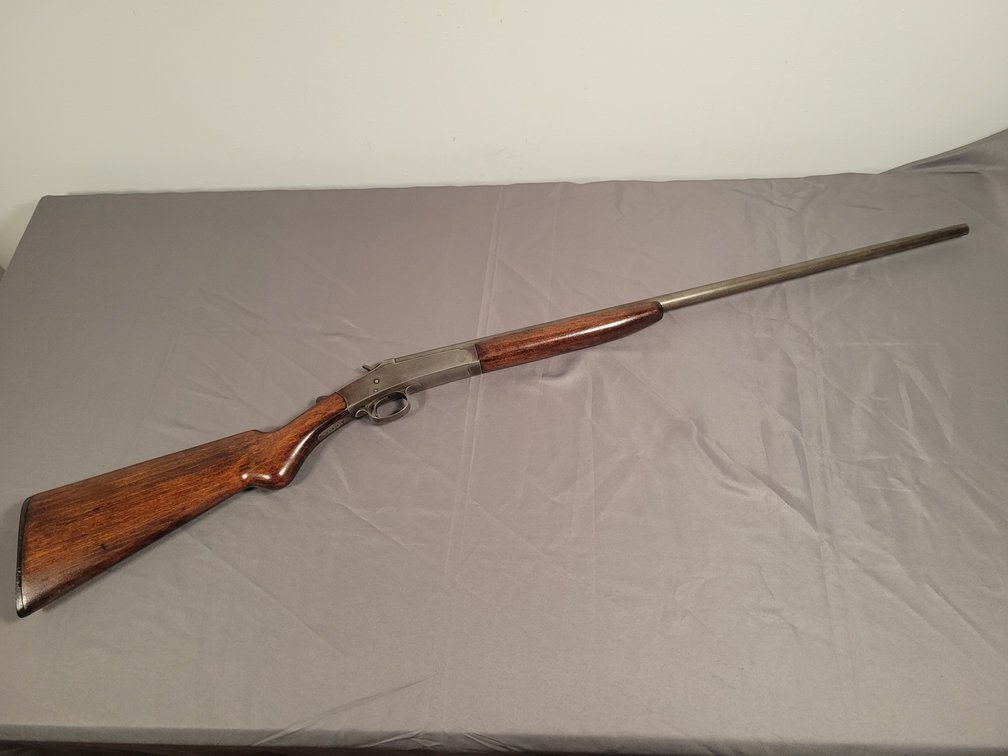 Harrington and Richardson Arms Co. 4-10 Guage Single Barrel Shot Gun
