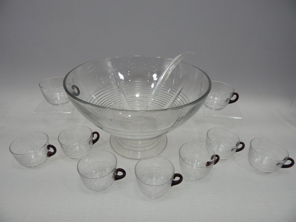 Image for FENTON ART GLASS AUCTION