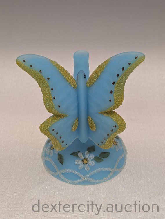 Lot 392