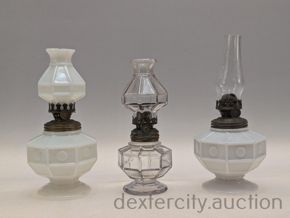 Image for Victorian, Art glass, & China Thanksgiving Weekend Nov. 28, 2026