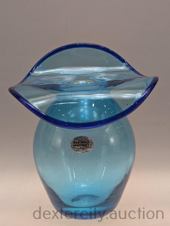 Lot 2064