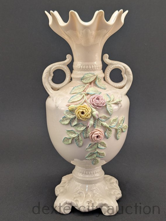 Lot 2695