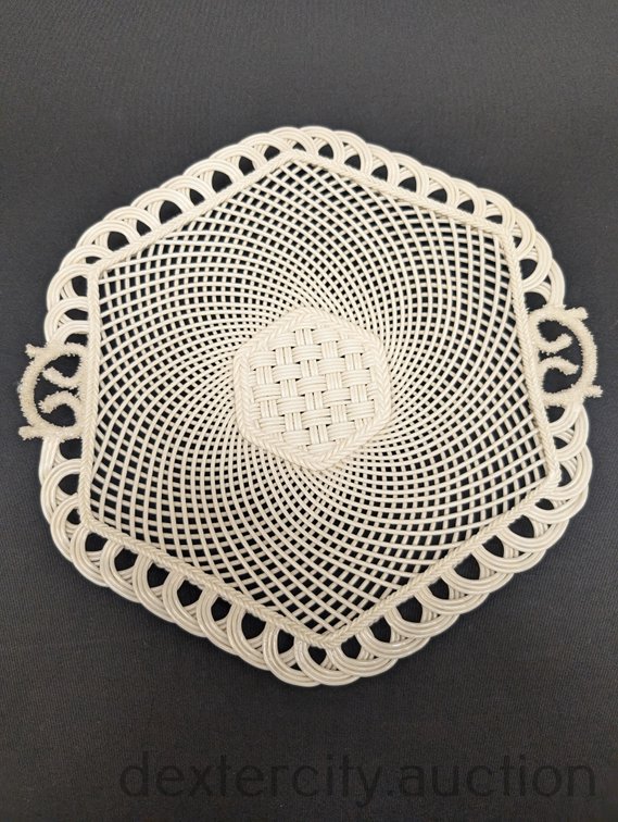 Lot 2704
