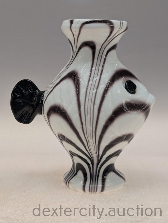 Image for Fenton Art Glass Thanksgiving Weekend Sale Nov. 29, 2026