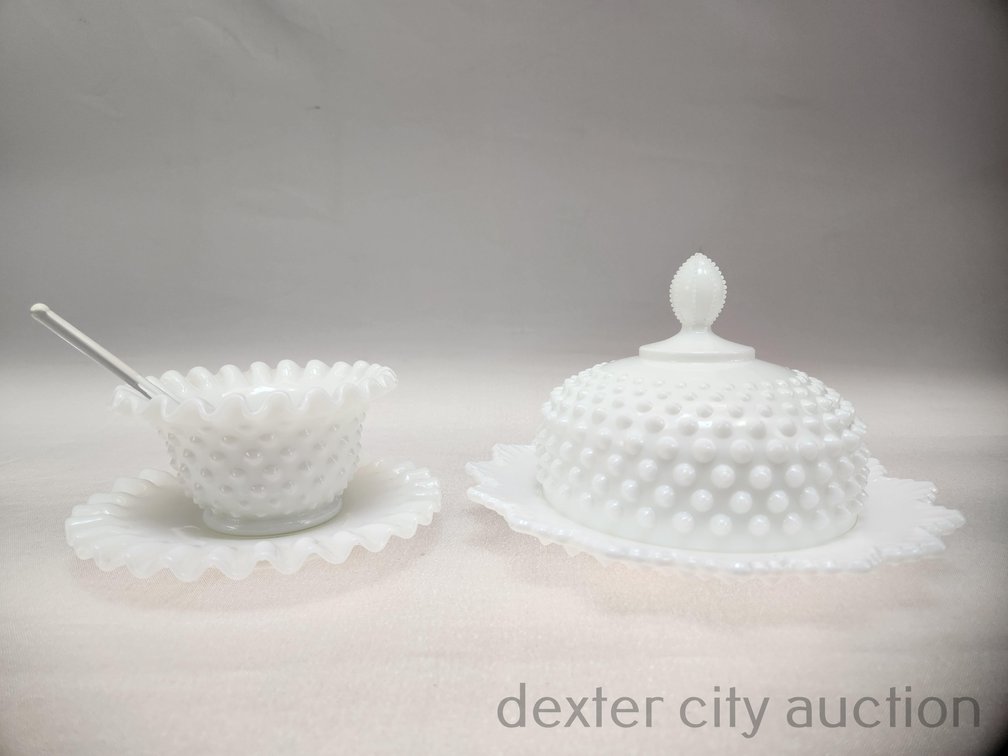 Image for Fenton Art Glass Sale Hughes collection
