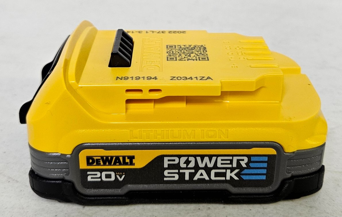 Dewalt 20vMax Power Stack Lithium Ion Battery