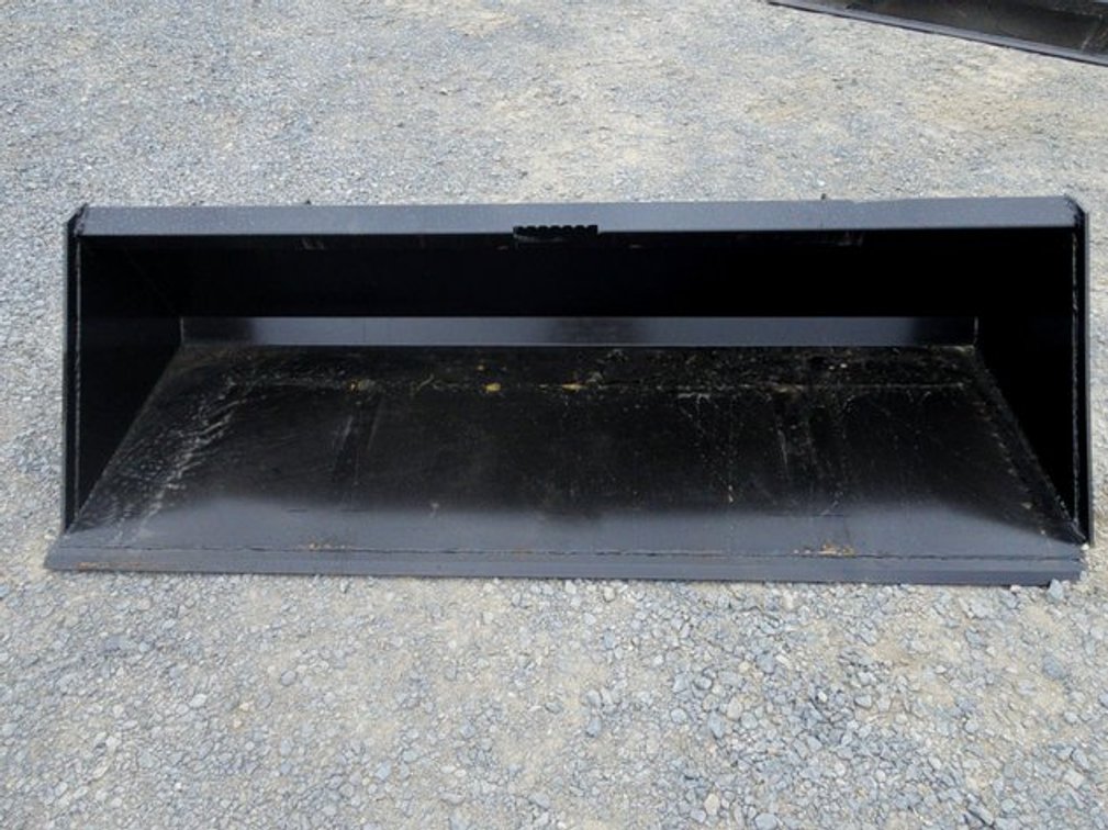 NEW (SWICT) 84" Smooth Edge Quick Attach Bucket  