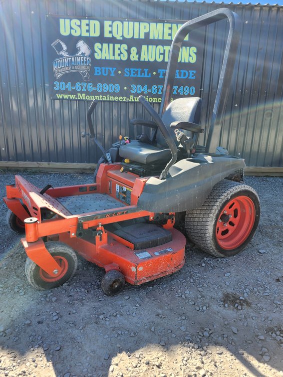 Kubota Komander Zero Turn Mower