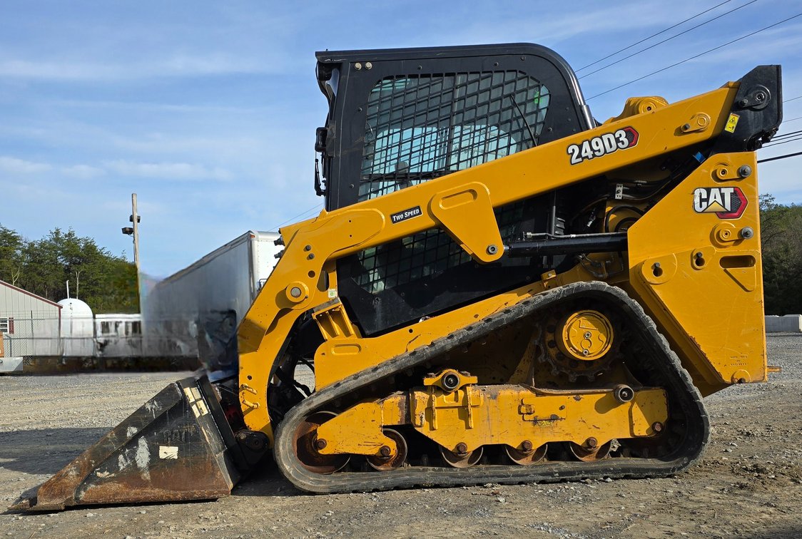 Cat 249D3 Compact Track Loader w/Tooth Bucket