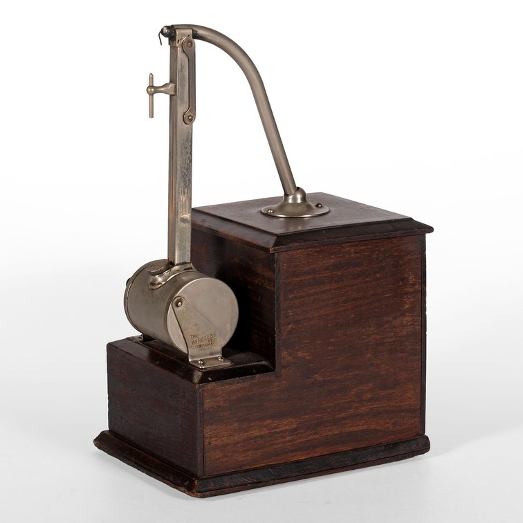 Eldred "The Wireless" No 12. Jump Spark Cigar Lighter