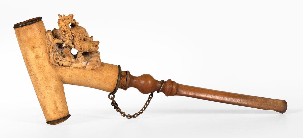 German Hunting Scene Carved Meerschaum Pipe