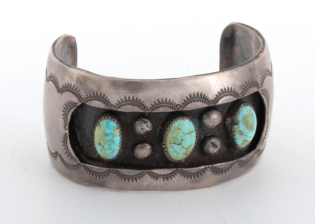 Native American Navajo Silver and Turquoise Bracelet