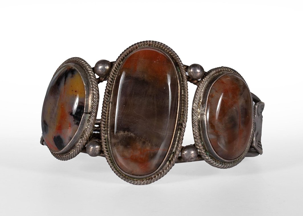 Vintage Navajo Silver and Brown Agate Bracelet