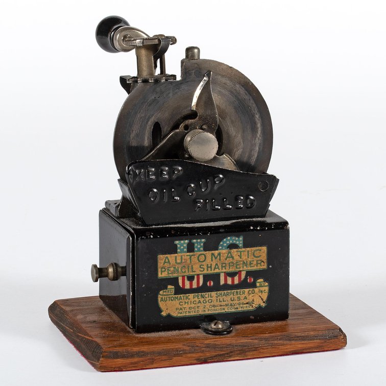 US Automatic Pencil Sharpener