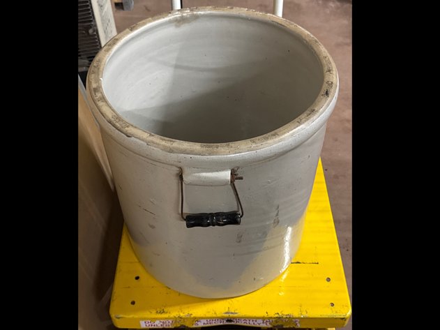 Image for Red Wing Crock