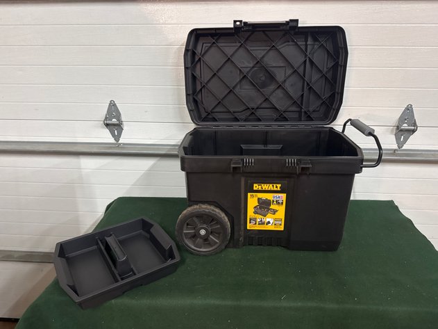 Image for DeWalt Chest