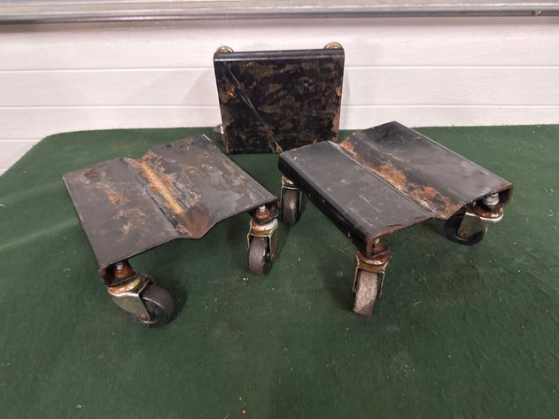 Image for Snowmobile Skates