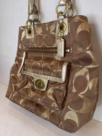 Image for COACH Purse