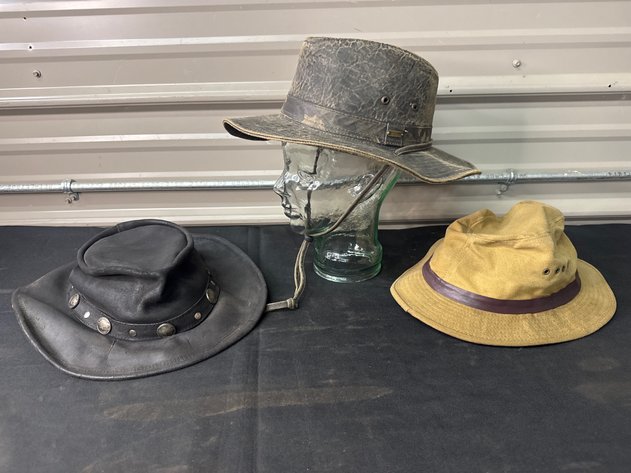 Image for 3 Hats