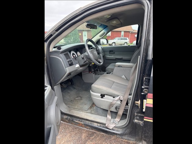 Image for 2005 Dodge Durango Multipurpose Vehicle (MPV)