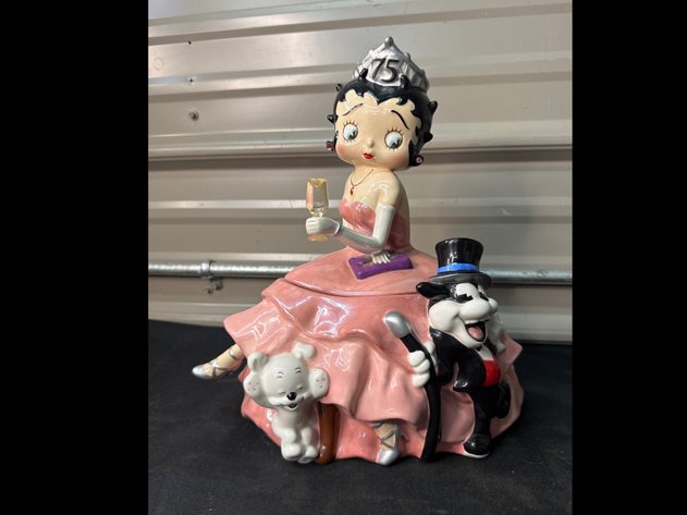 Image for Betty Boop Cookie Jar