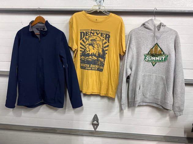Image for Men’s Size Large Clothes
