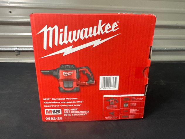 Image for Milwaukee Compact Vacuum