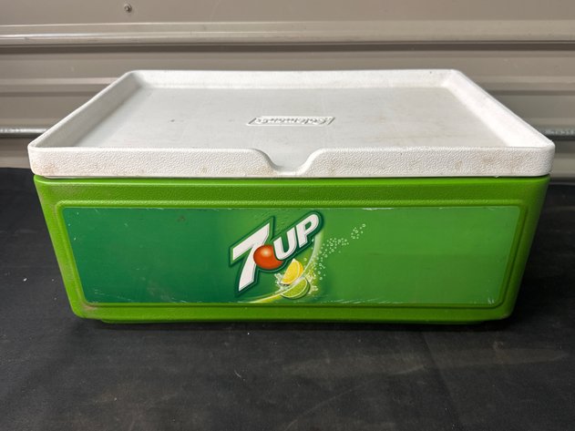 Image for Vintage Cooler
