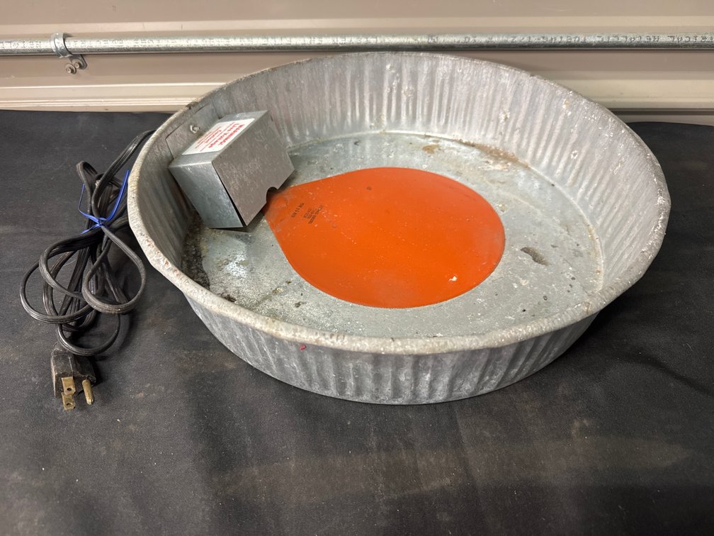 Heated Water Bowl