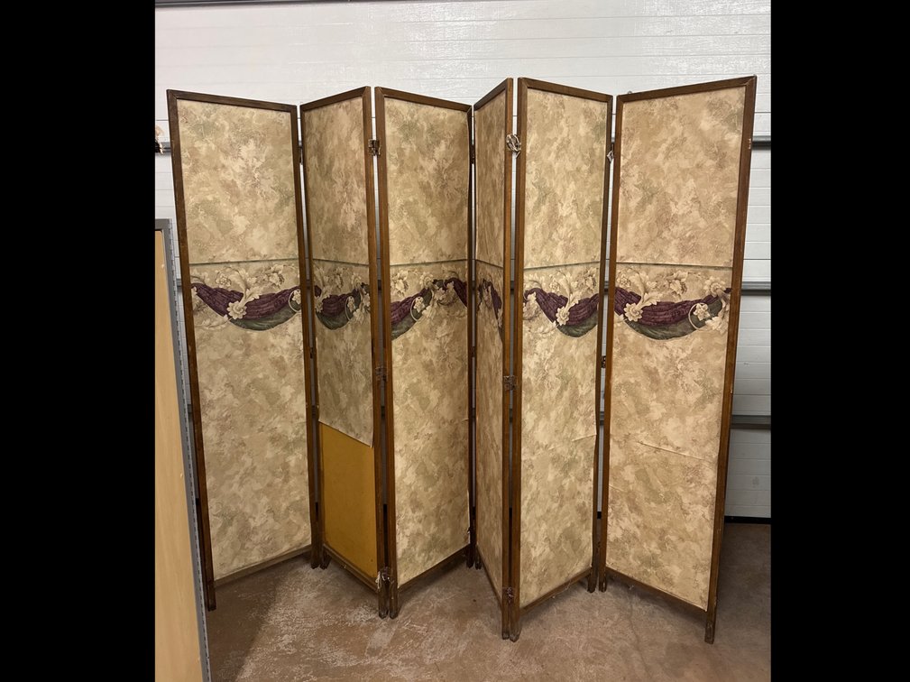 Room Divider