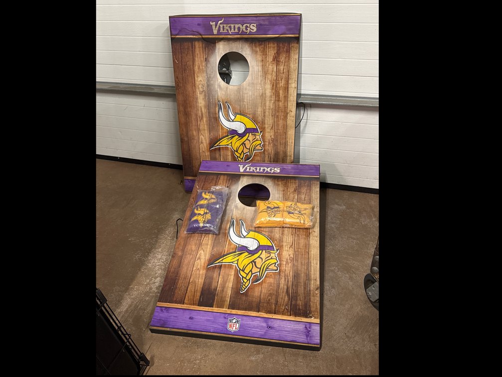 Vikings Cornhole