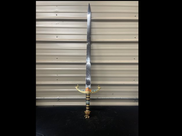 Barnum Auction #213