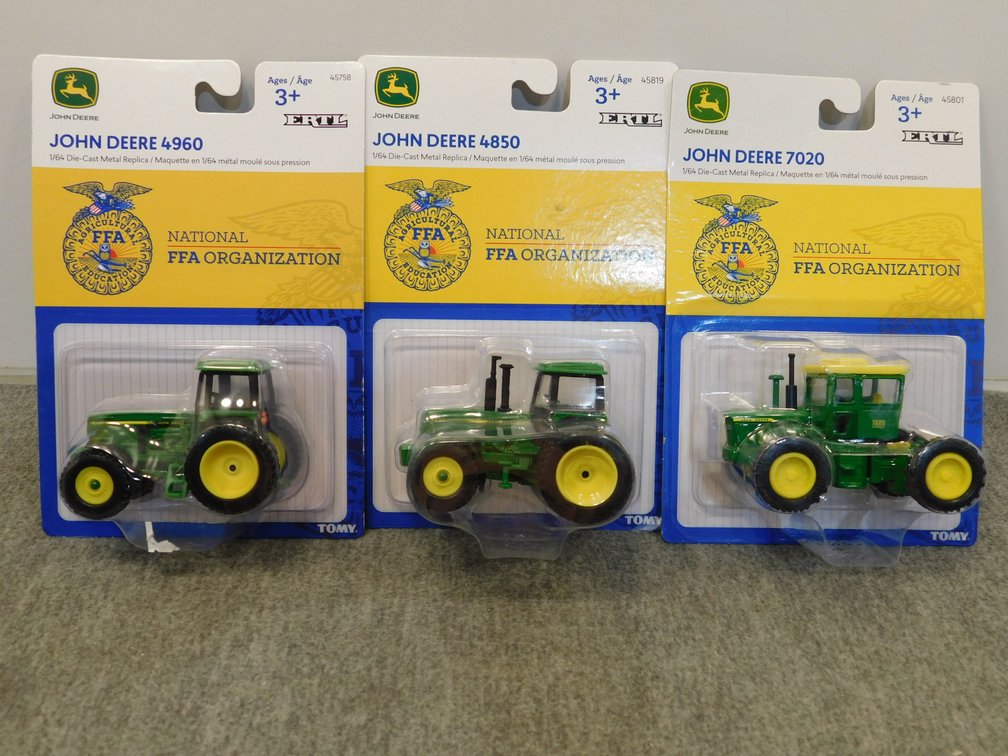 (3X) John Deere FFA Tractors