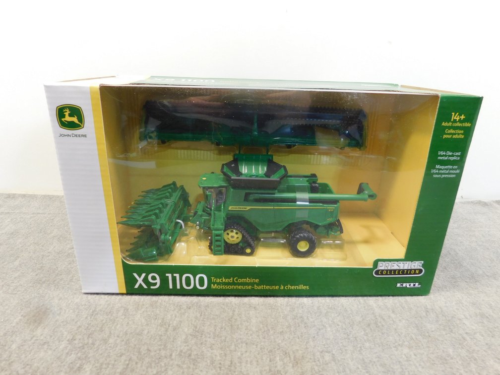 John Deere X9-1100