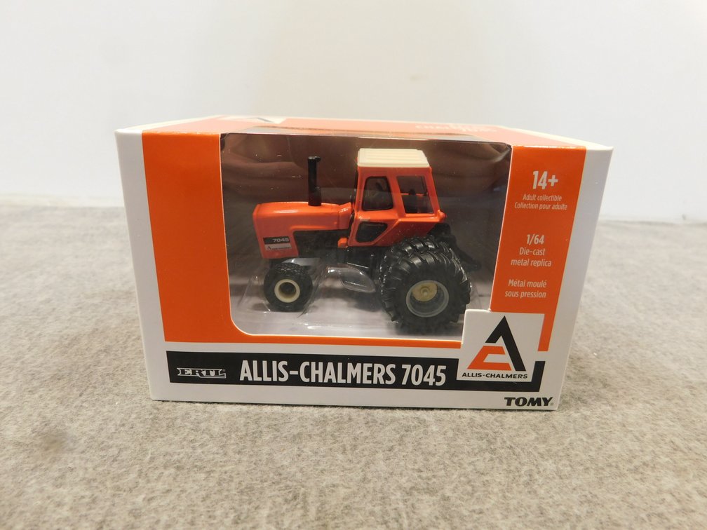 Allis Chalmers 7045
