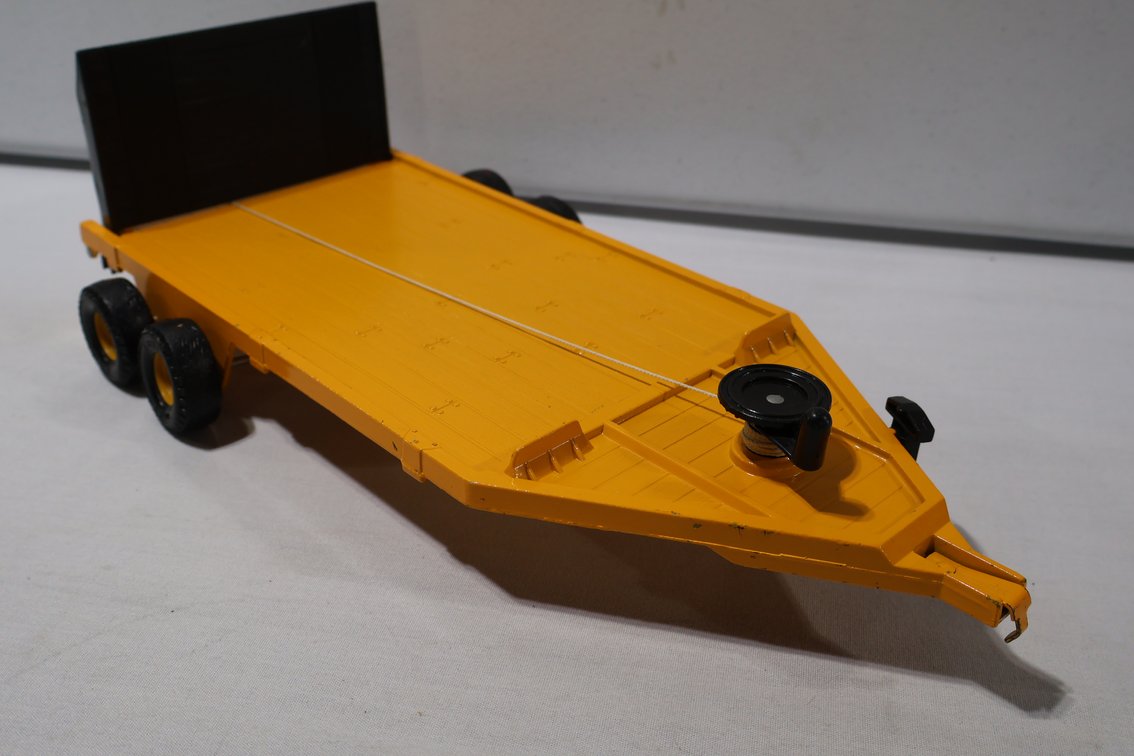 John Deere Implement Trailer