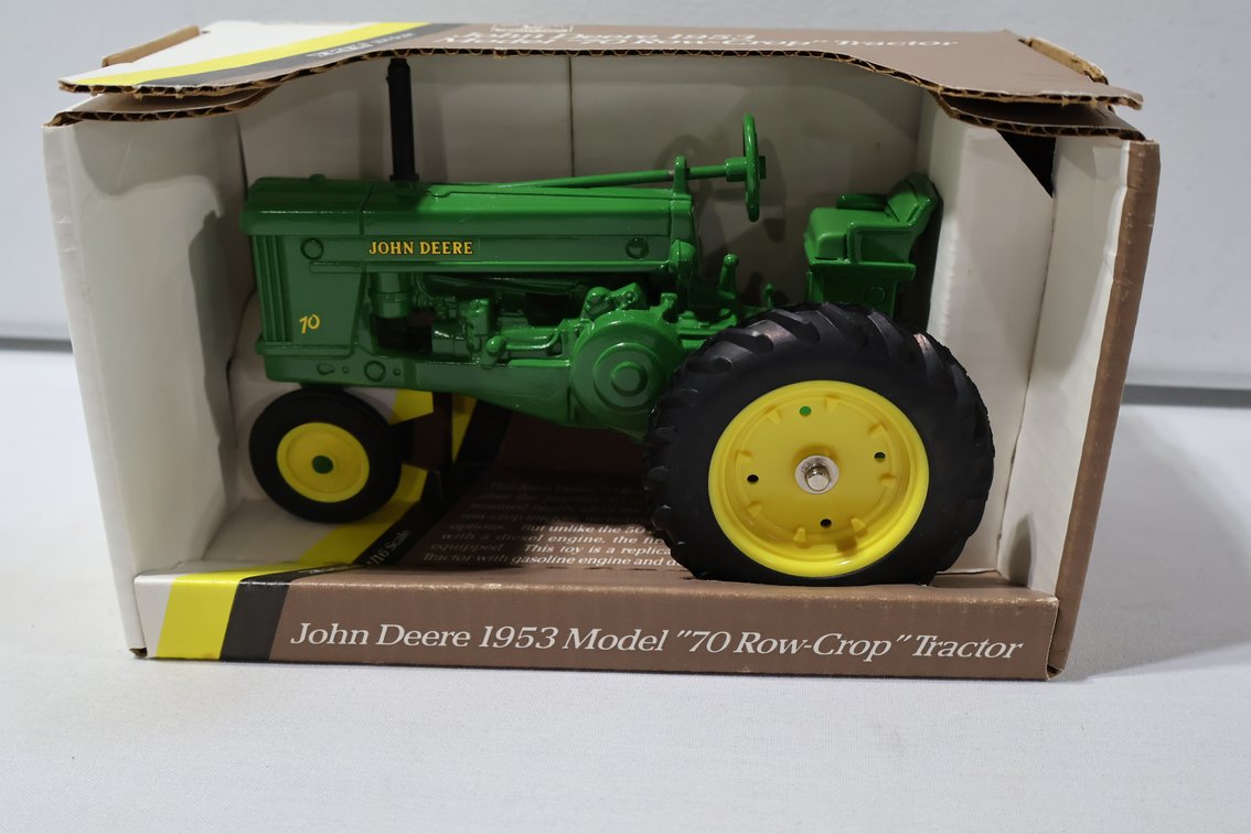 John Deere 70