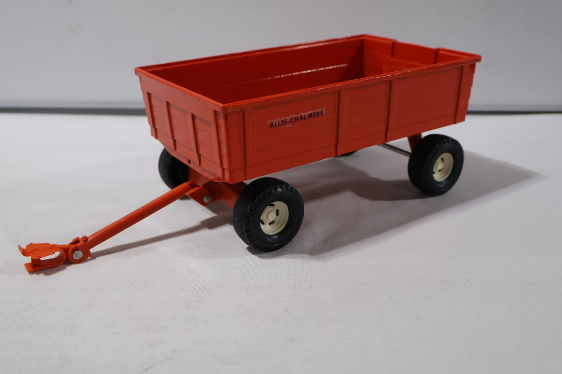 Allis Chalmers Barge Box Wagon