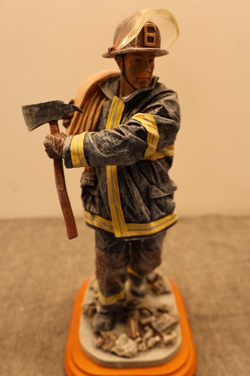"Hero VI" Figurine