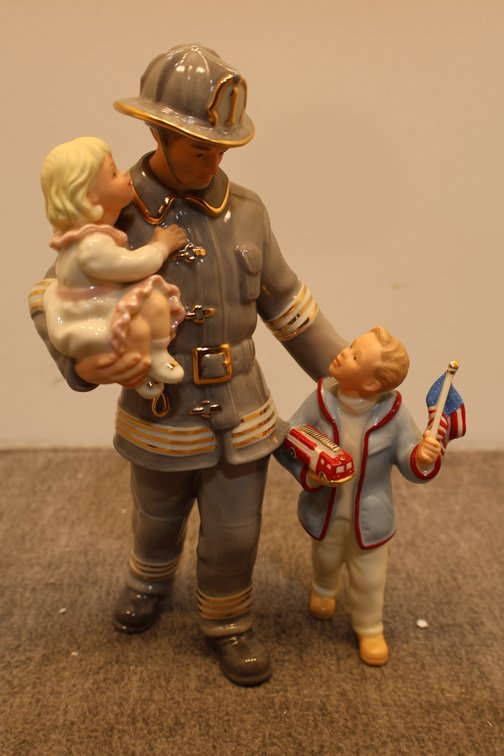 "The Guardian" Figurine