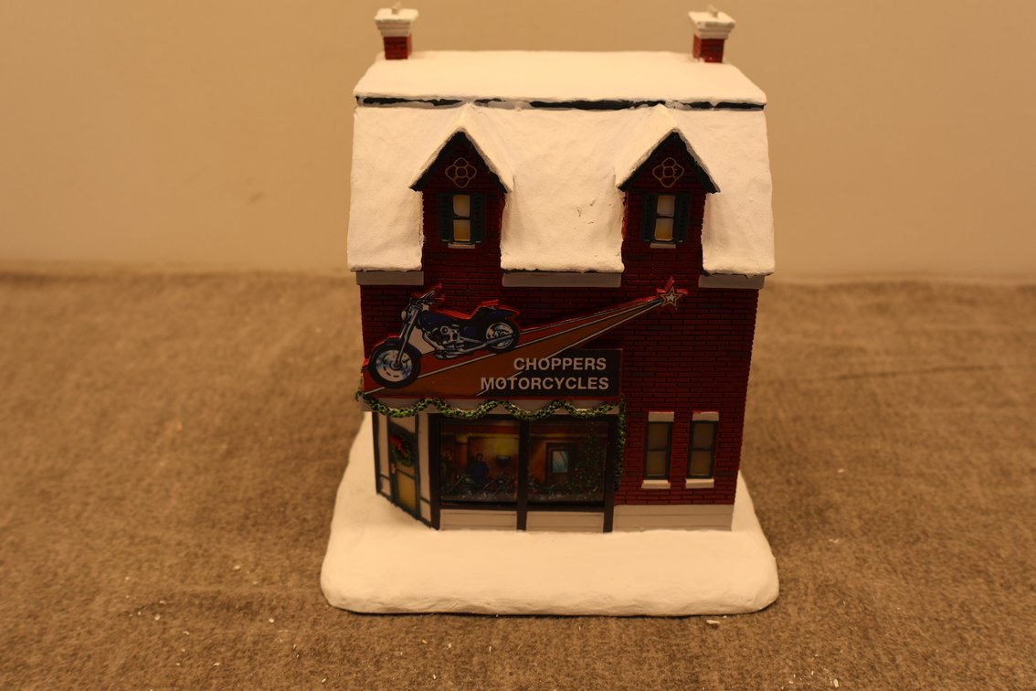 "Chopper Shop" Lighted House