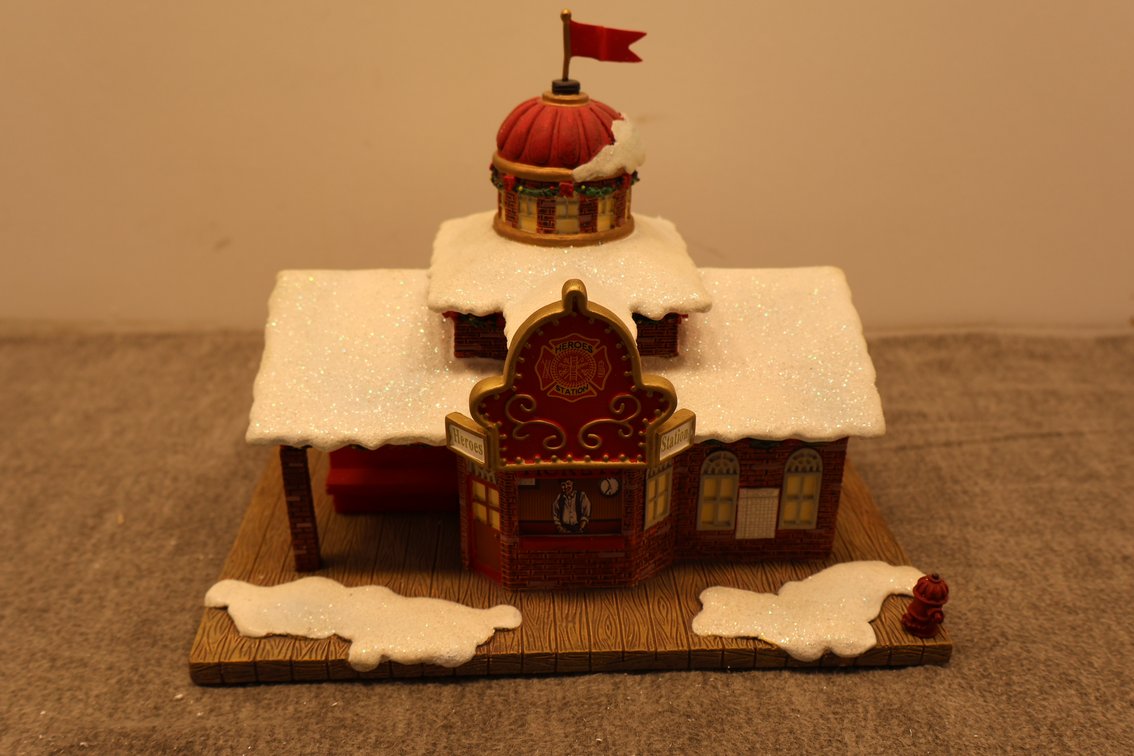 "Hero's Station" Lighted House