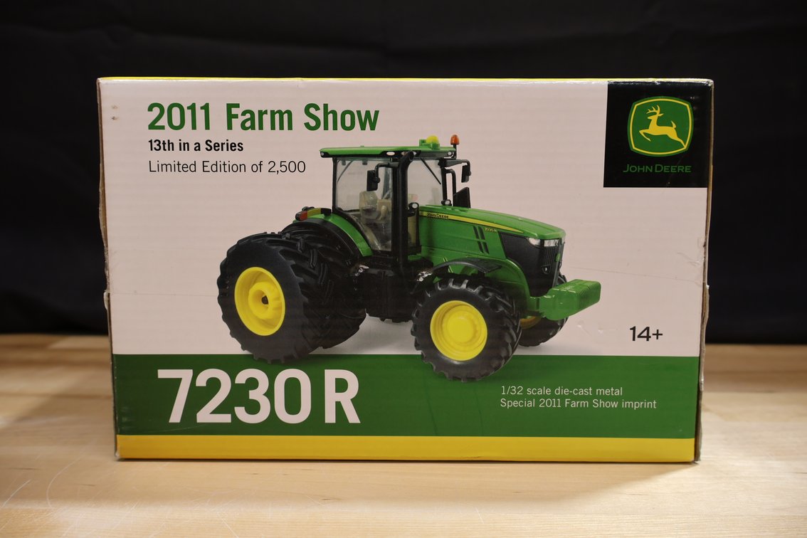 John Deere 7230R
