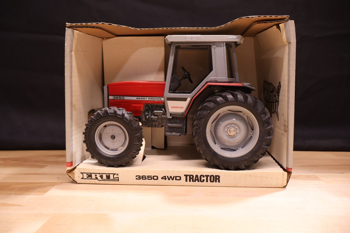 Massey Ferguson 3650