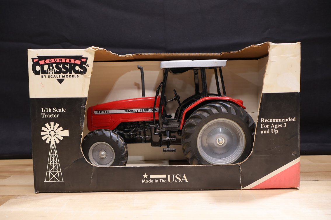 Massey Ferguson 4270
