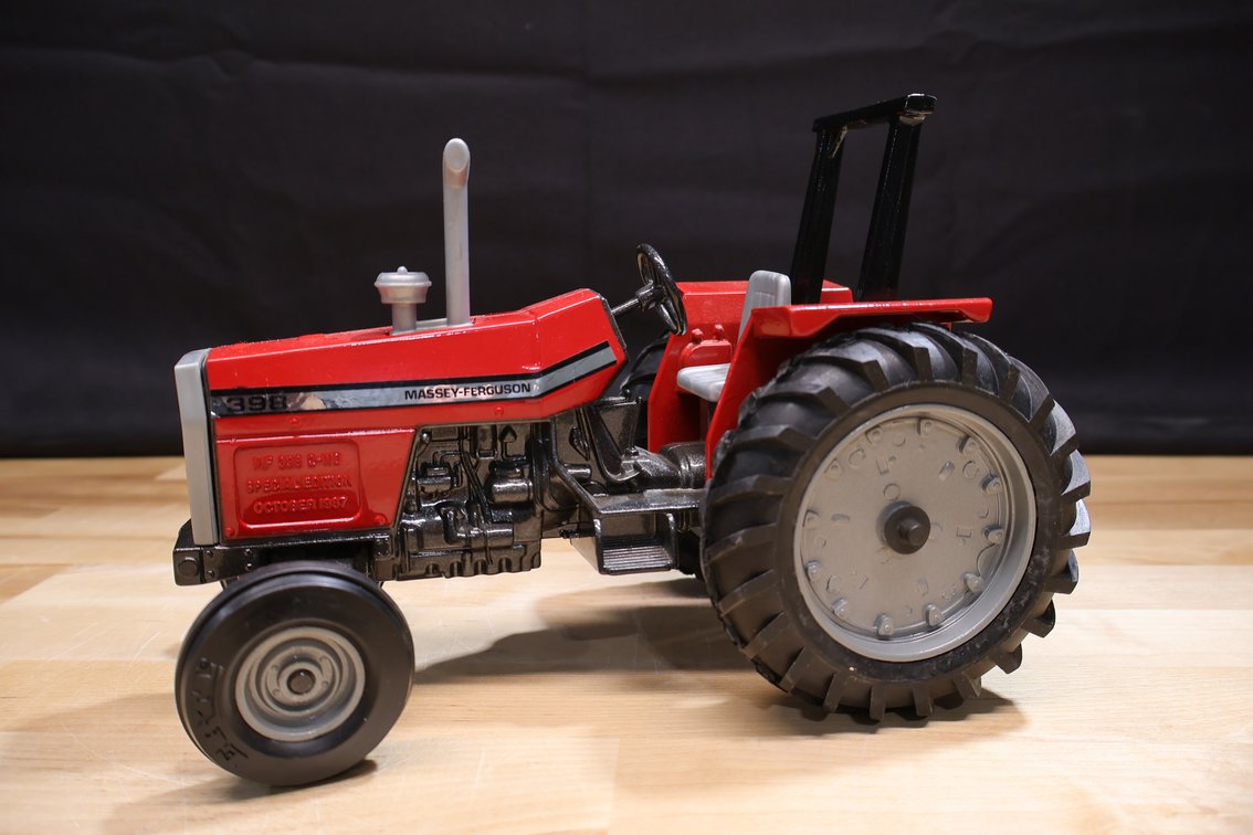 Massey Ferguson 398