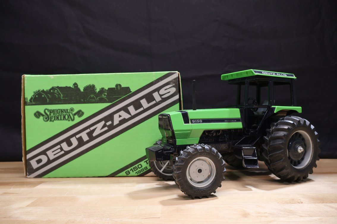 Deutz Allis 9150 Orlando Edition