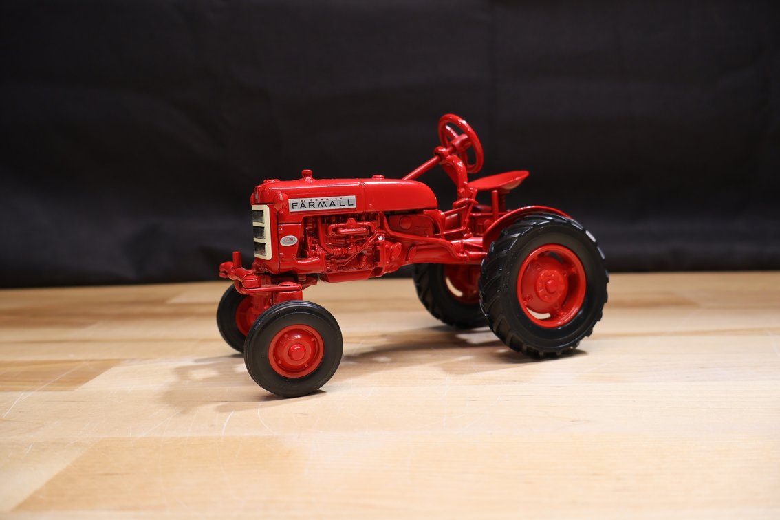 Farmall Cub